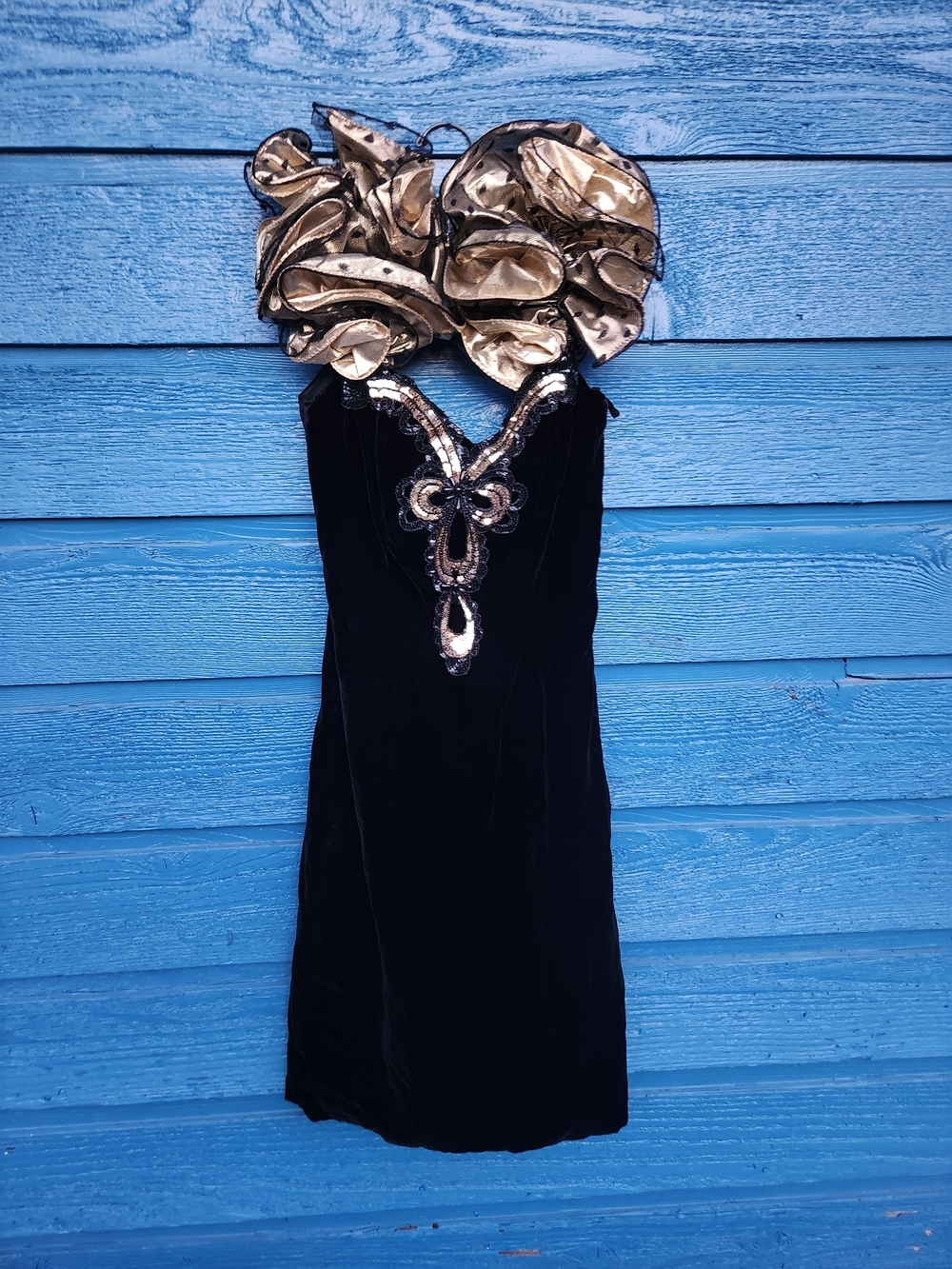 VTG 1980s Loralie Original Glam Velvet & Gold Metallic Statement Dress